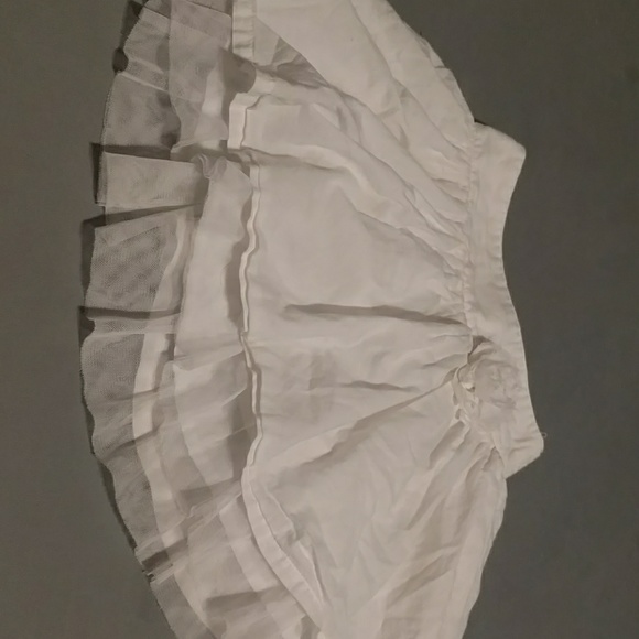 Two little girl summery skirts.. - Picture 3 of 4